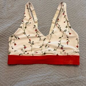 Fabletics rose bud sports bra